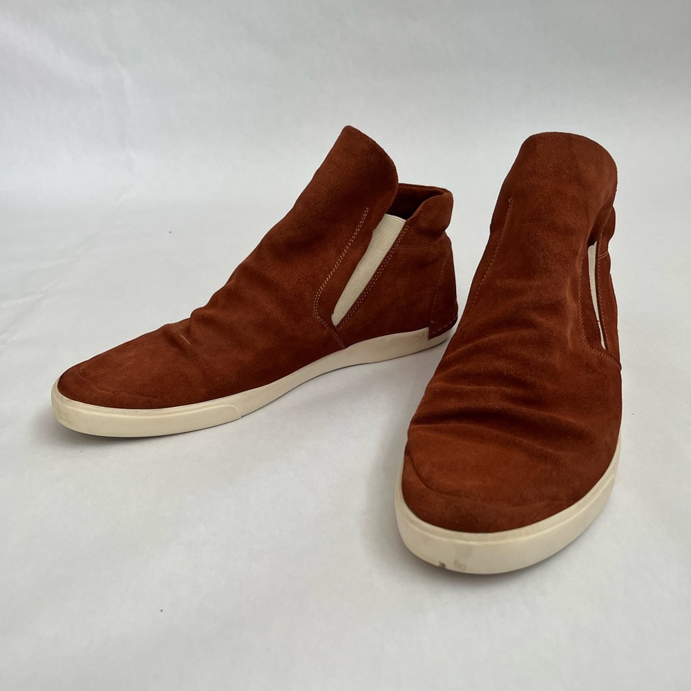Kenneth Cole | Suede Chelsea Sneaker | 9